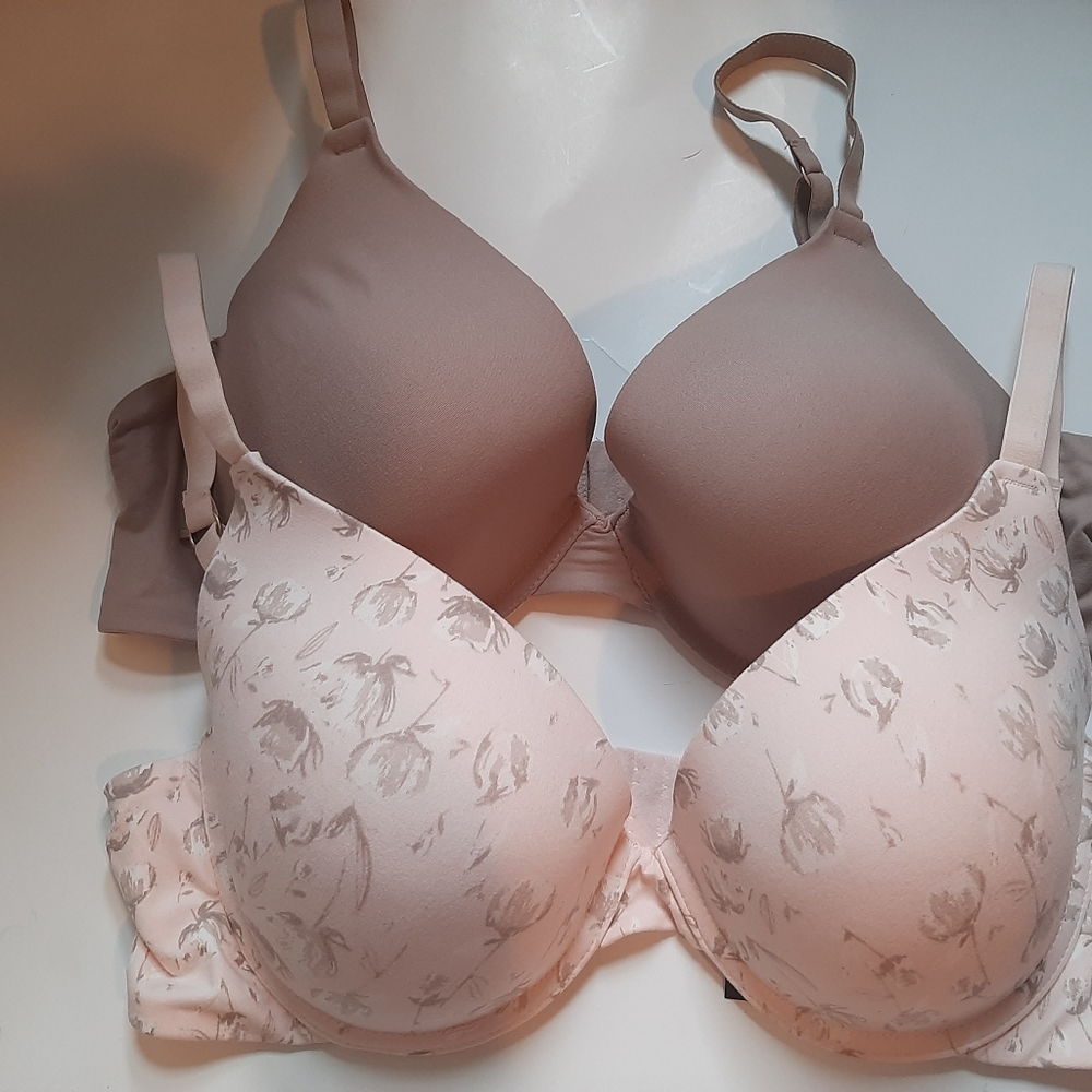 BOGO🌻 ANNE KLEIN 42C bundle of two full coverage bras- Beige & pink floral
